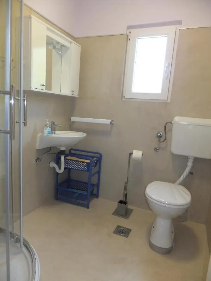 Apartments By The Sea Supetarska Draga - Gornja, Rab - 5054