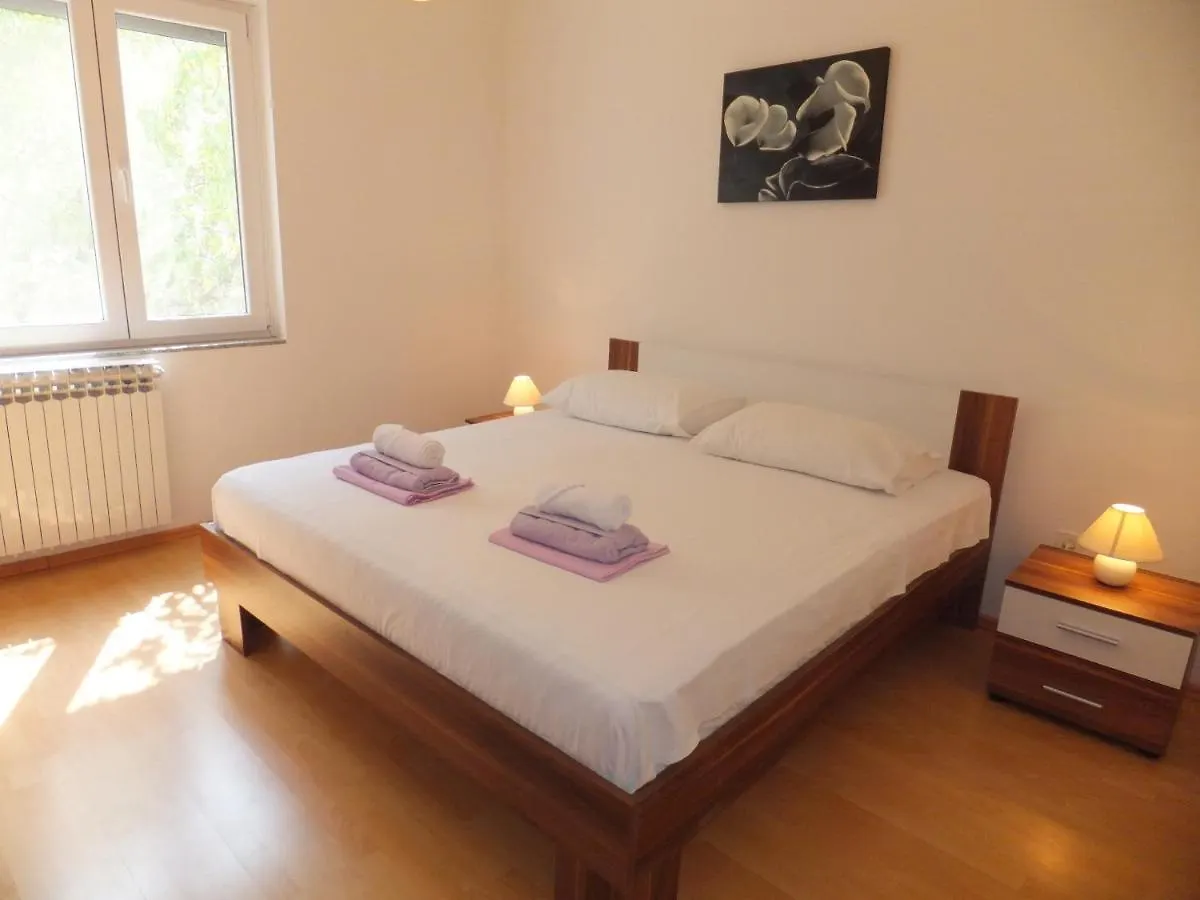 Apartments By The Sea Supetarska Draga - Gornja, Rab - 5054