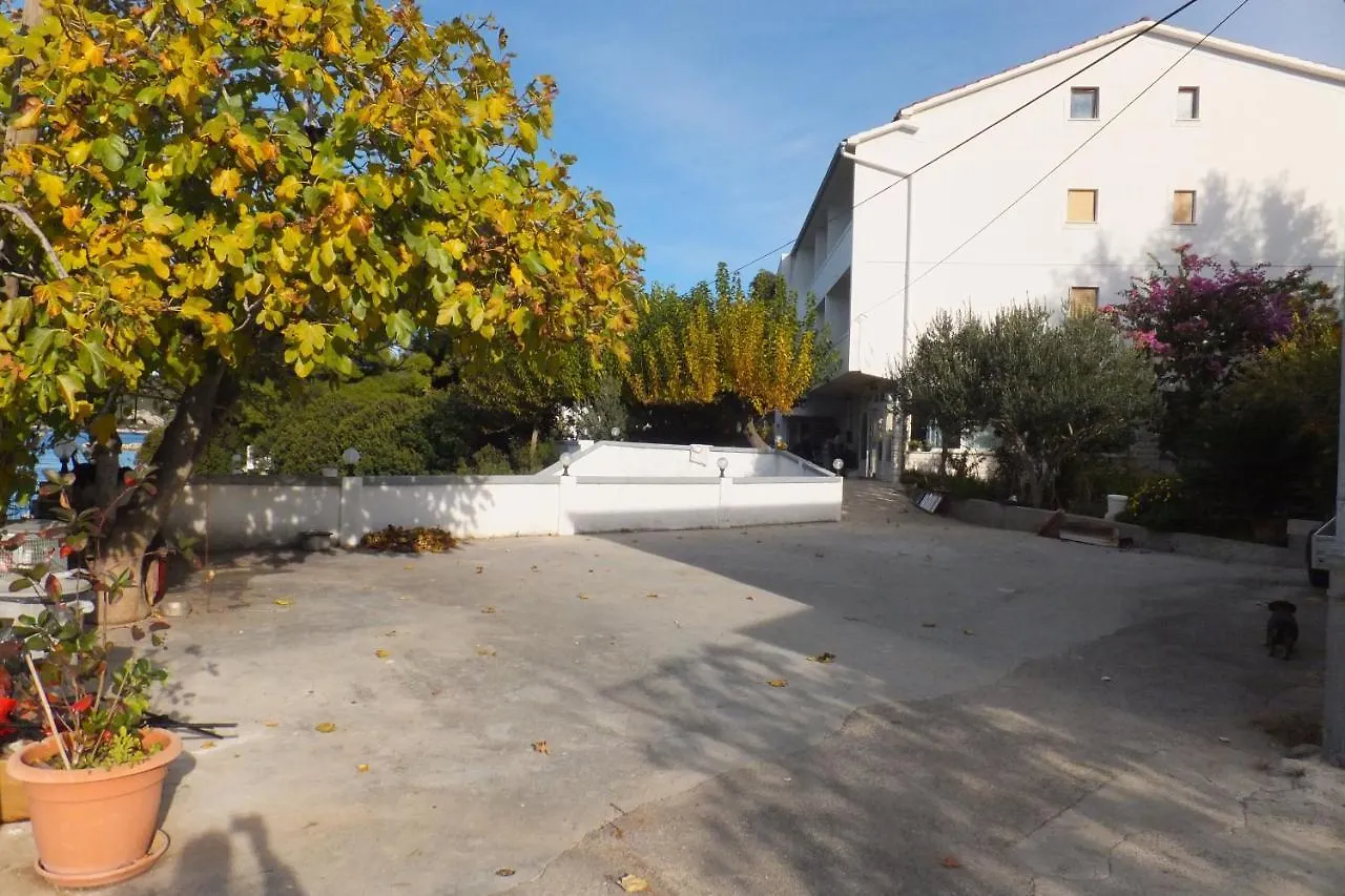 Apartments By The Sea Supetarska Draga - Gornja, Rab - 5054 Хорватия
