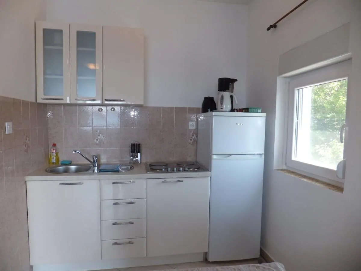 Apartments By The Sea Supetarska Draga - Gornja, Rab - 5054
