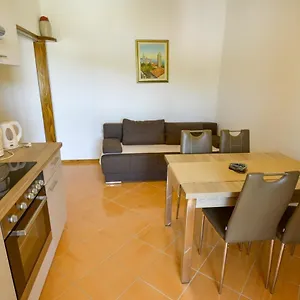 Apartment Zlata, Supetarska Draga
