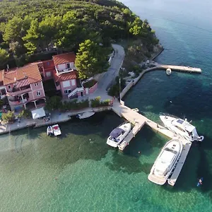 Apartment Zala Matusan, Supetarska Draga